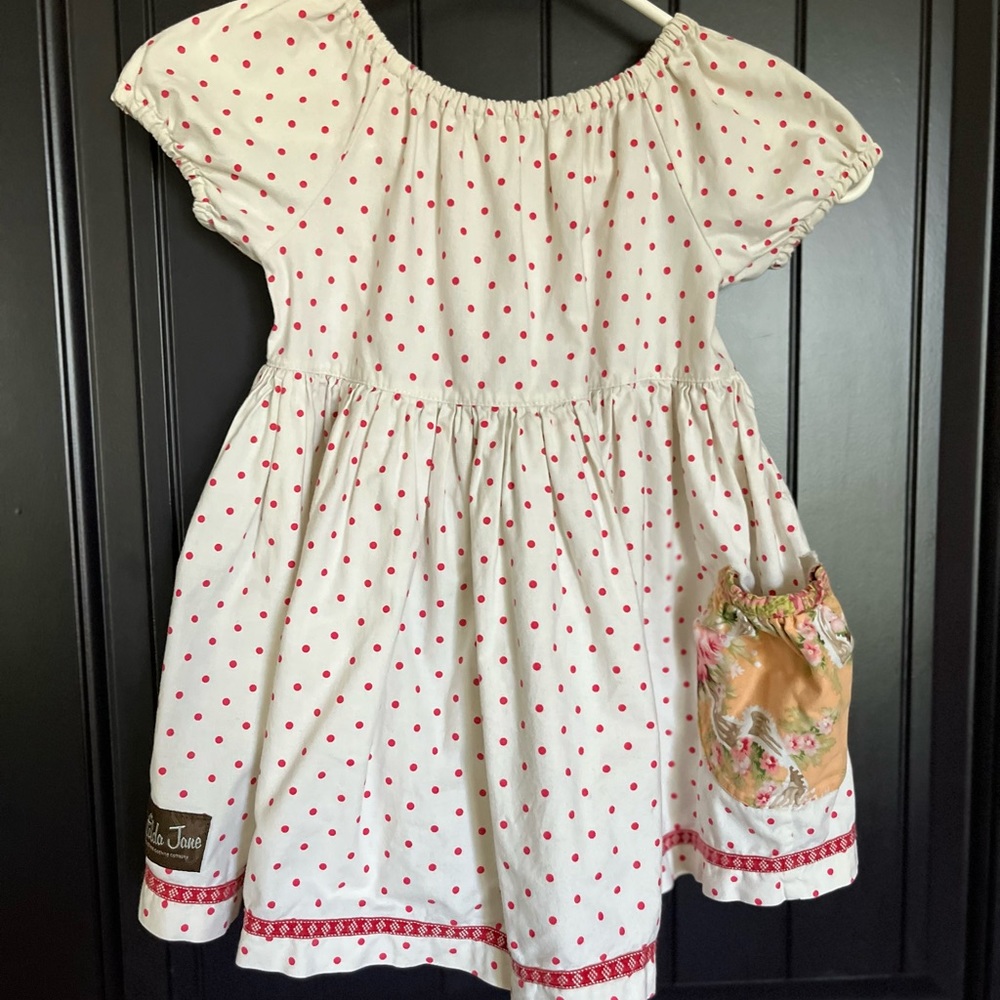 Girls size 6 Matilda Jane peasant top.